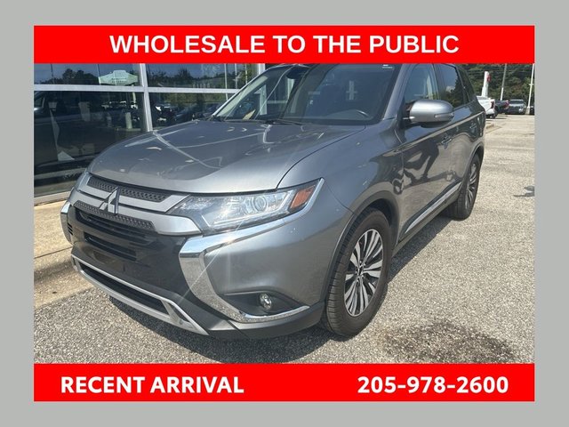 2020 Mitsubishi Outlander SE
