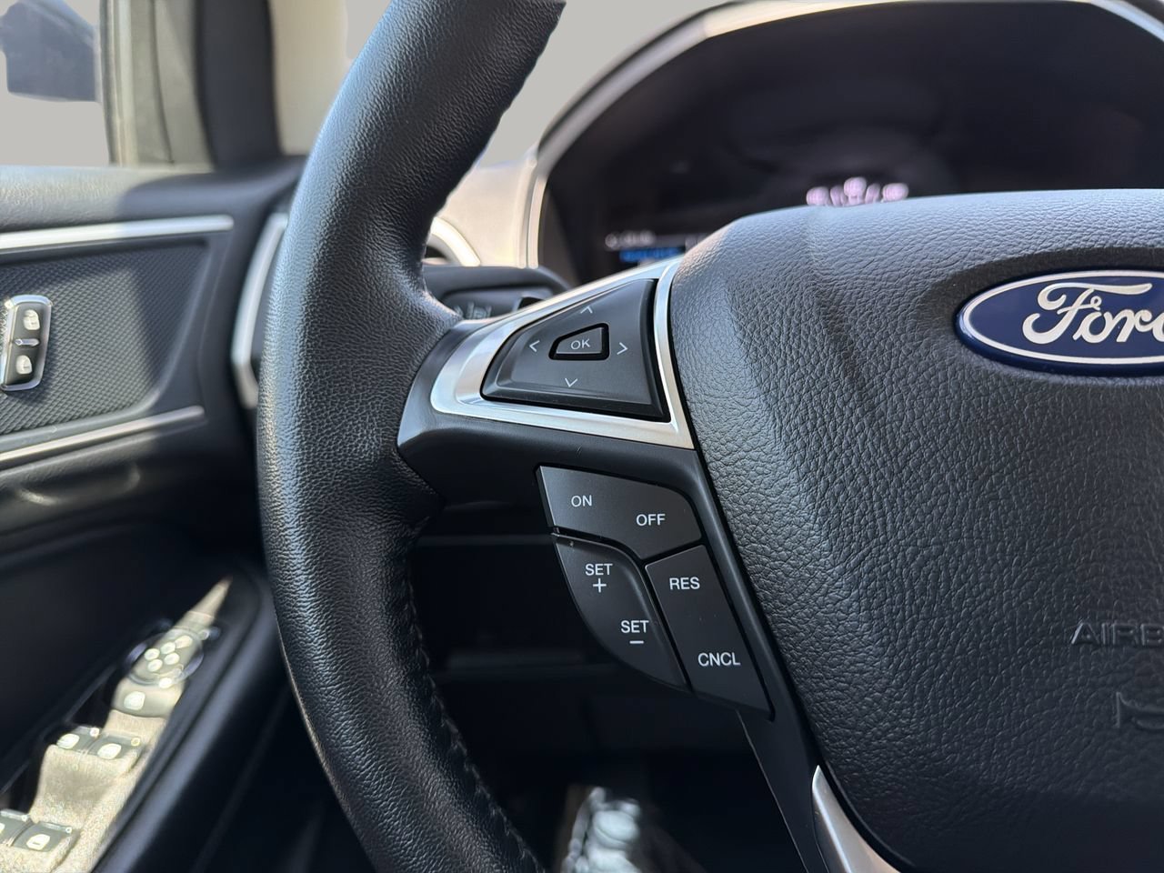 Used 2023 Black Metallic Ford SEL image 26