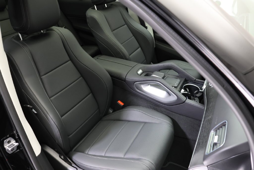 Certified Used 2026 Black Mercedes-Benz GLE 350 image 50