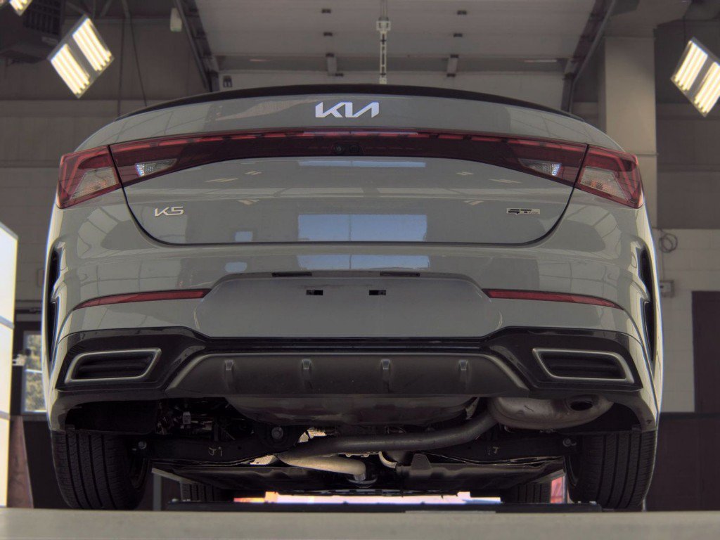 Used 2024 Gray Kia GT-Line image 6
