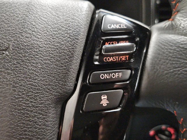 Used 2024 Beige Nissan PRO-4X image 33