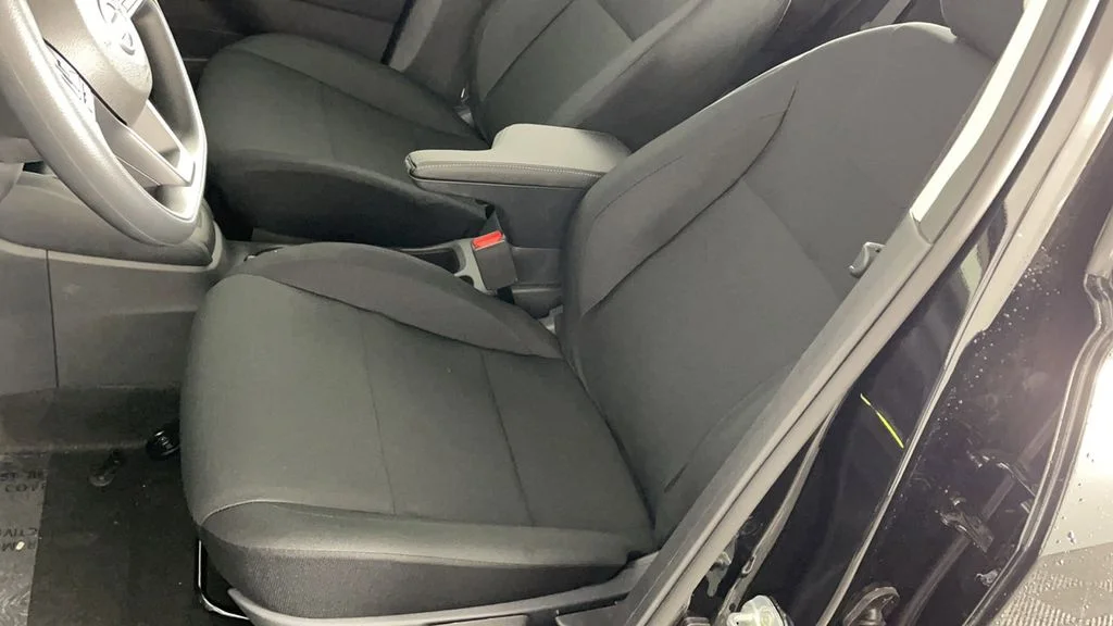 2025 Nissan KICKS PLAY Base - Photo 12