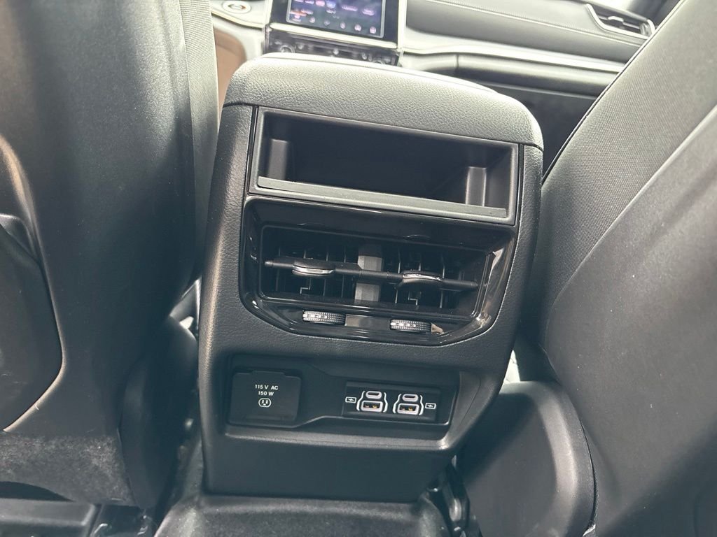 2025 Jeep Grand Cherokee Altitude - Photo 34