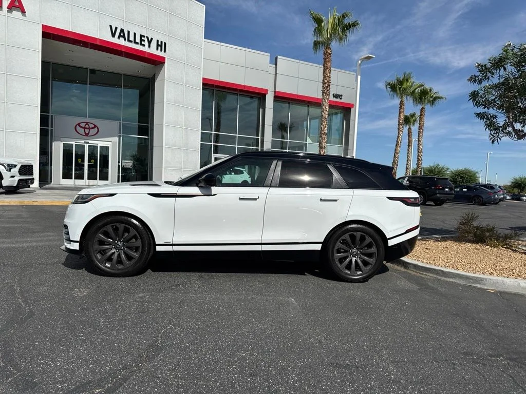SALYL2FV1KA207642