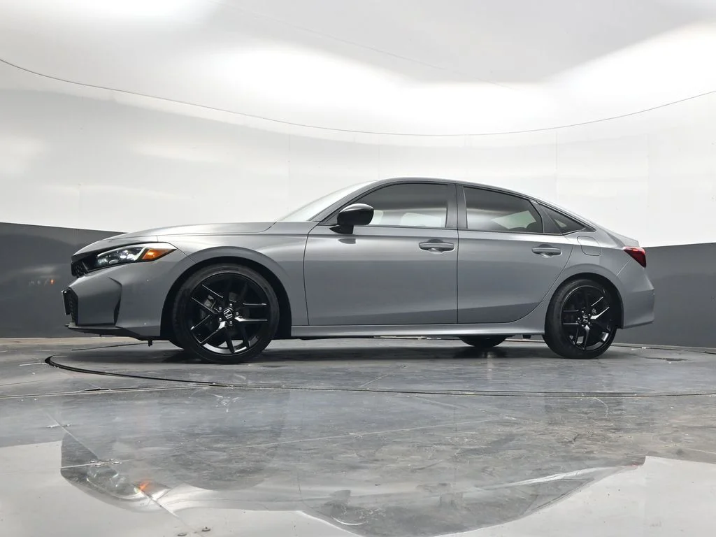 Certified Used 2025 Urban Gray Pearl Honda Sport image 32