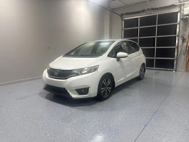 Used 2016 White Honda EX image 2