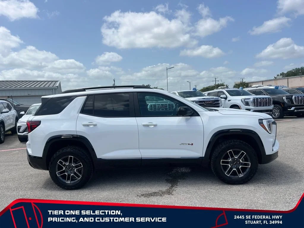 New 2026 Summit White GMC AT4 image 8