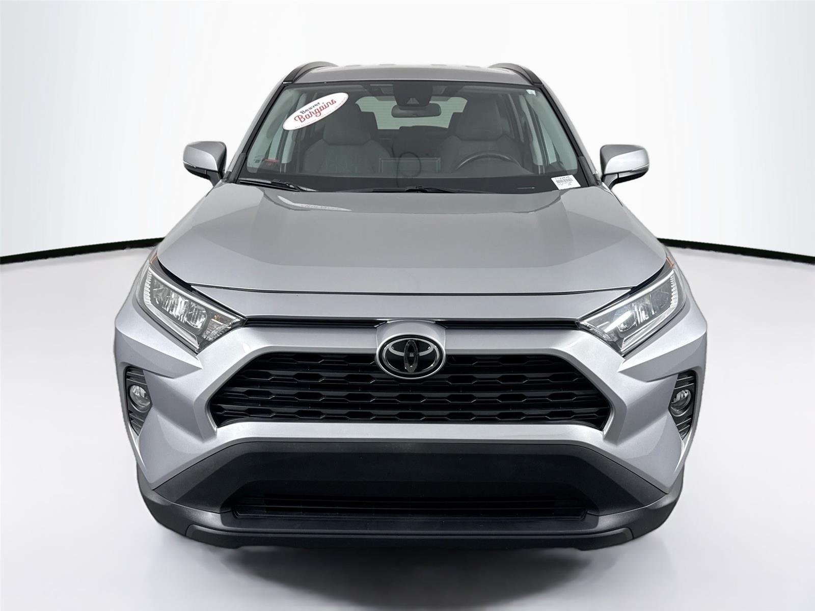 Used 2021 Silver Sky Metallic Toyota XLE image 6
