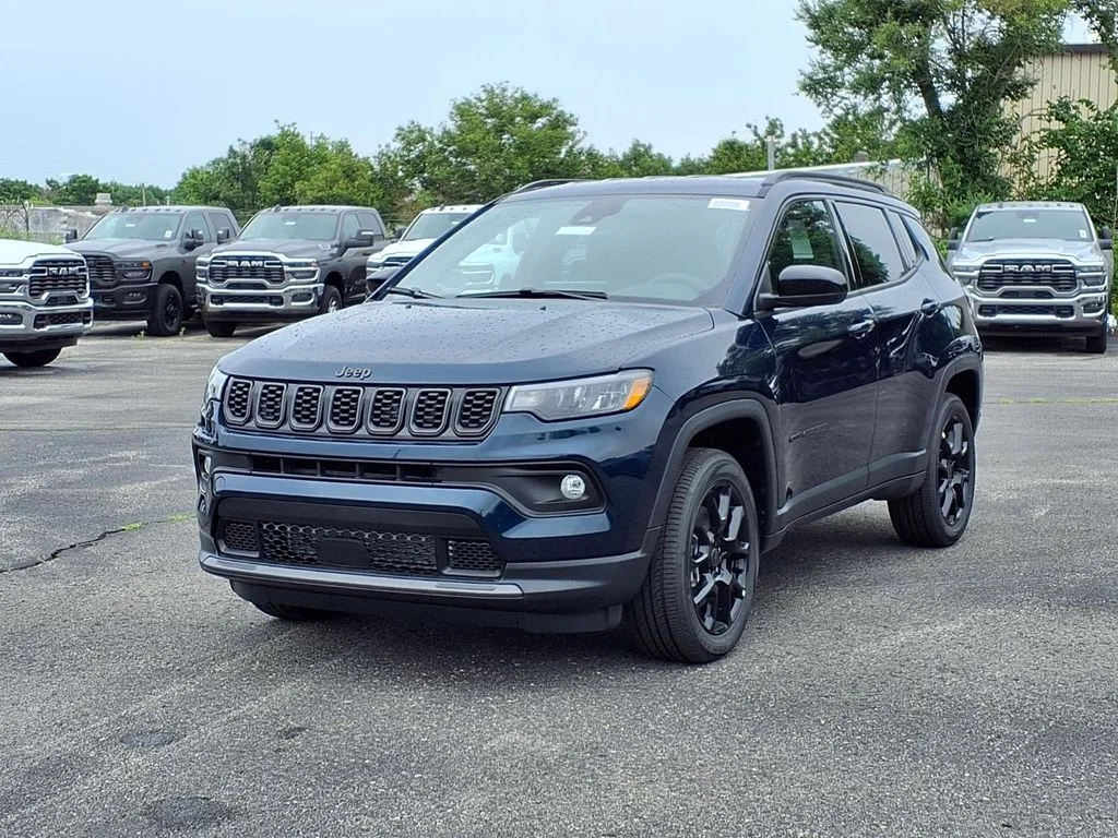 New 2026 Fathom Blue Pearl-Coat Exterior Paint Jeep Latitude image 2