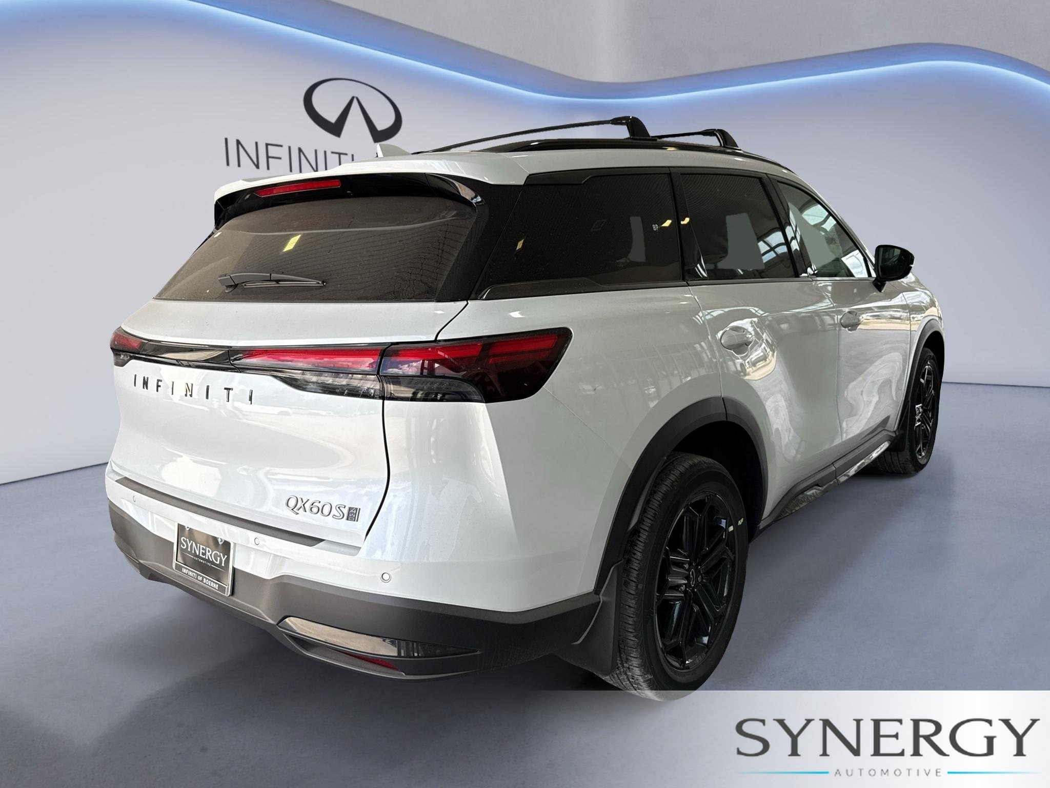 New 2027 RADIANT WHITE INFINITI Sport AWD image 5