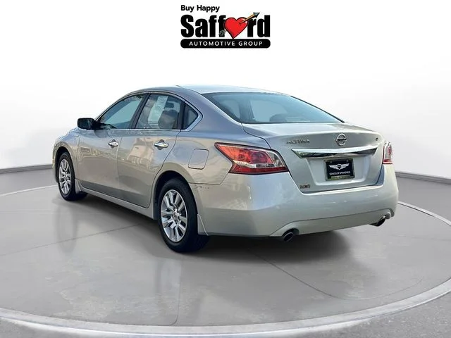 Used 2013 Silver Nissan 2.5 S image 5