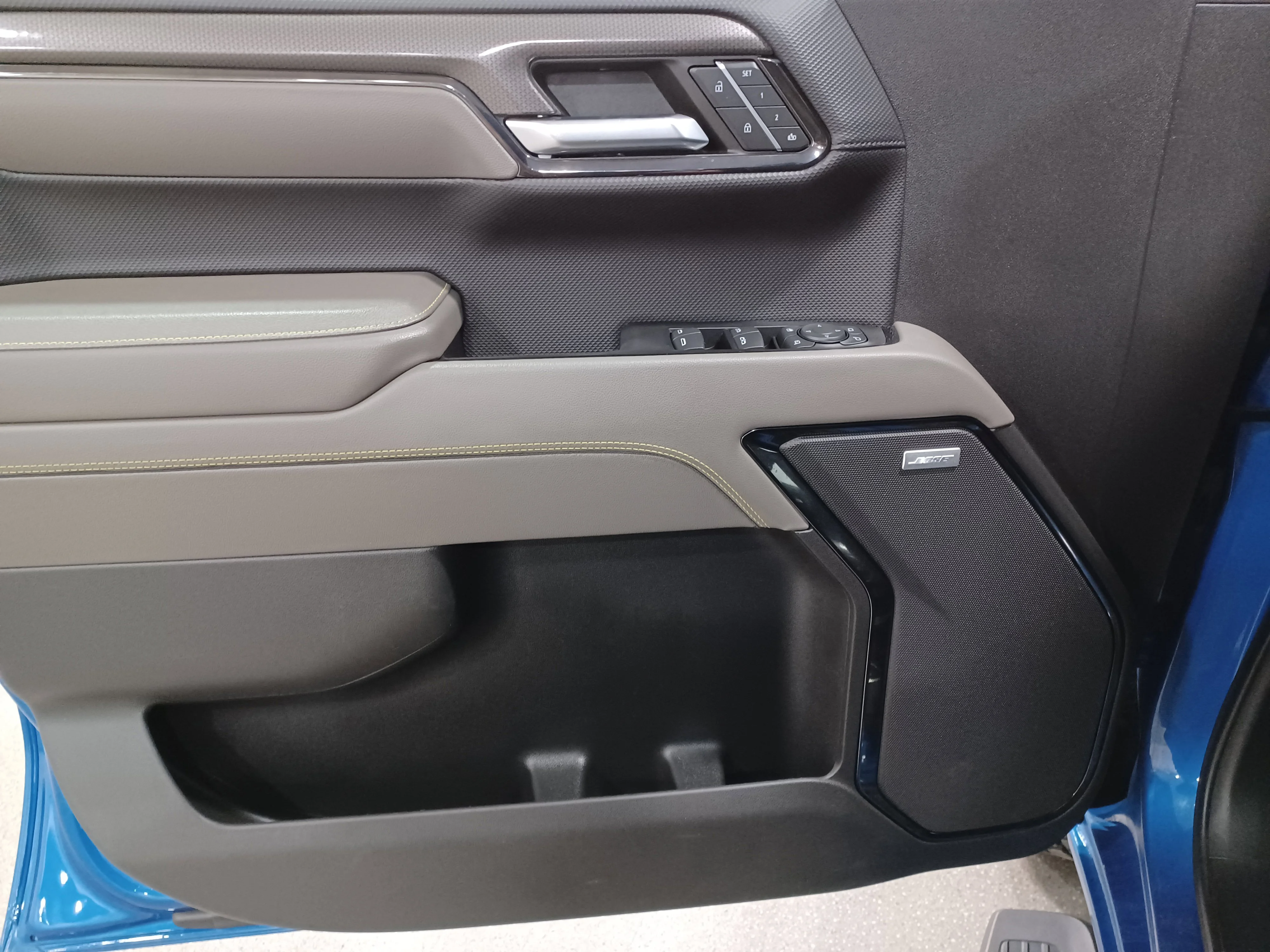 Certified Used 2024 Glacier Blue Metallic Chevrolet ZR2 4x4*Adaptive Cruise | Remote Start | Nav | Head Up Display | Cooled Leather | Htd Steering Wheel image 8