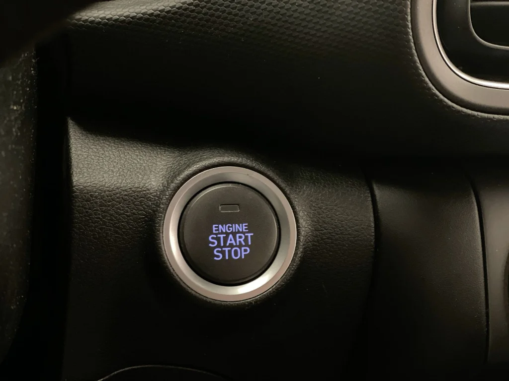 Used 2023 Black Hyundai SEL image 16