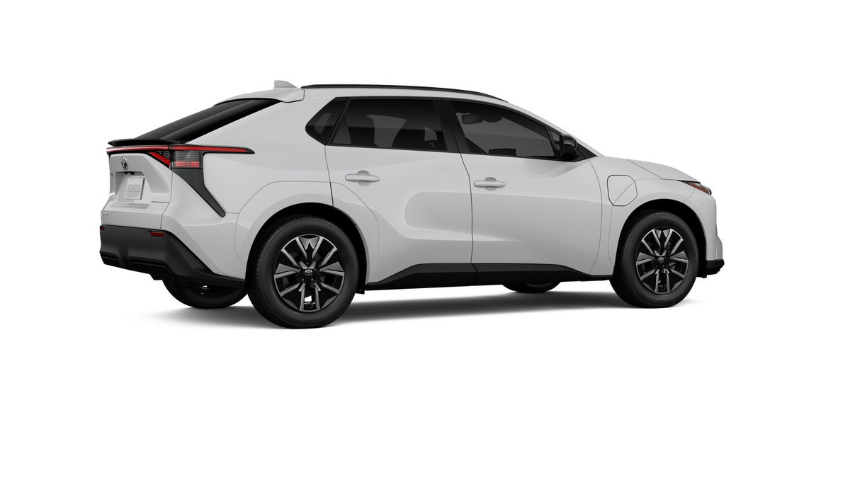 New 2026 WINDCHILL PEARL Toyota XLE image 33