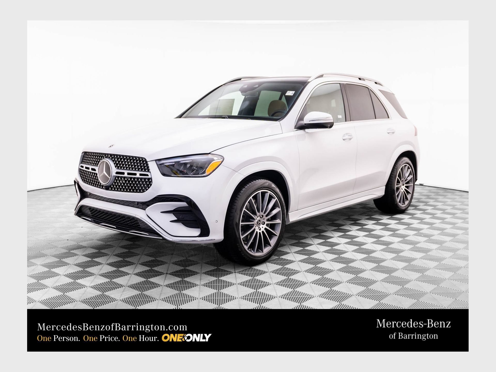 New 2026 MANUFAKTUR Moonlight White Metallic Mercedes-Benz GLE 350 image 44