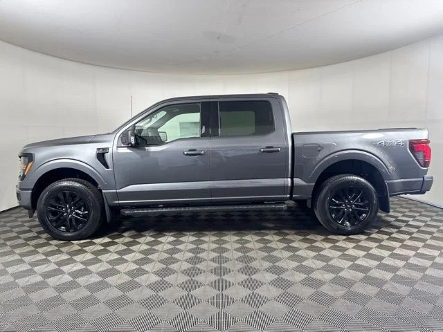 New 2026 Carbonized Gray Metallic Ford XLT image 7