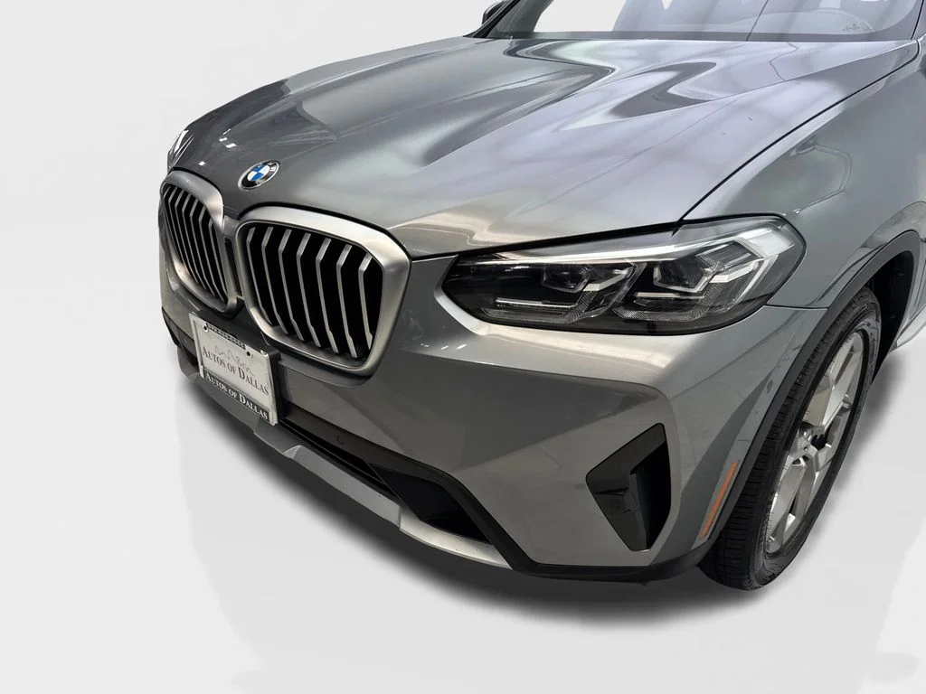 Used 2024 Gray BMW sDrive30i image 5