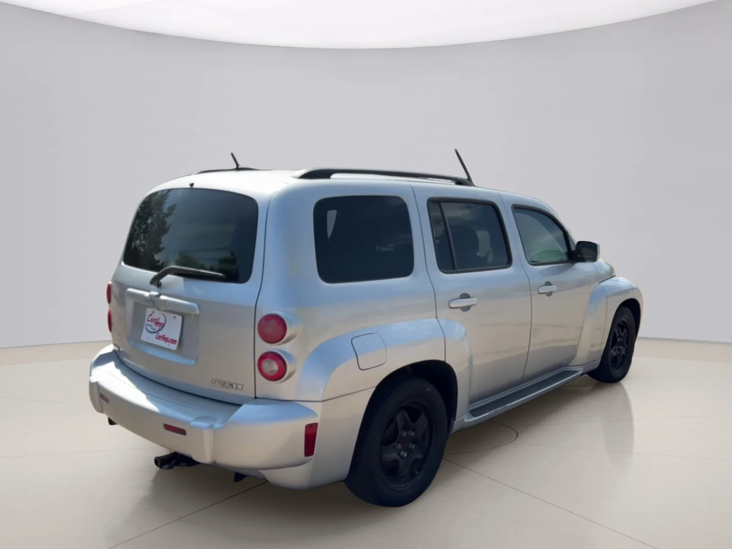 Used 2011 Silver Chevrolet 1LT image 5