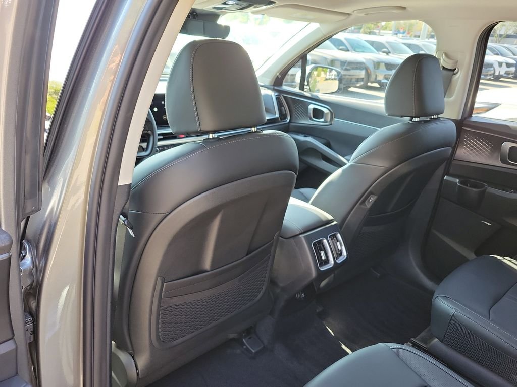 New 2026 Gray Kia EX image 17