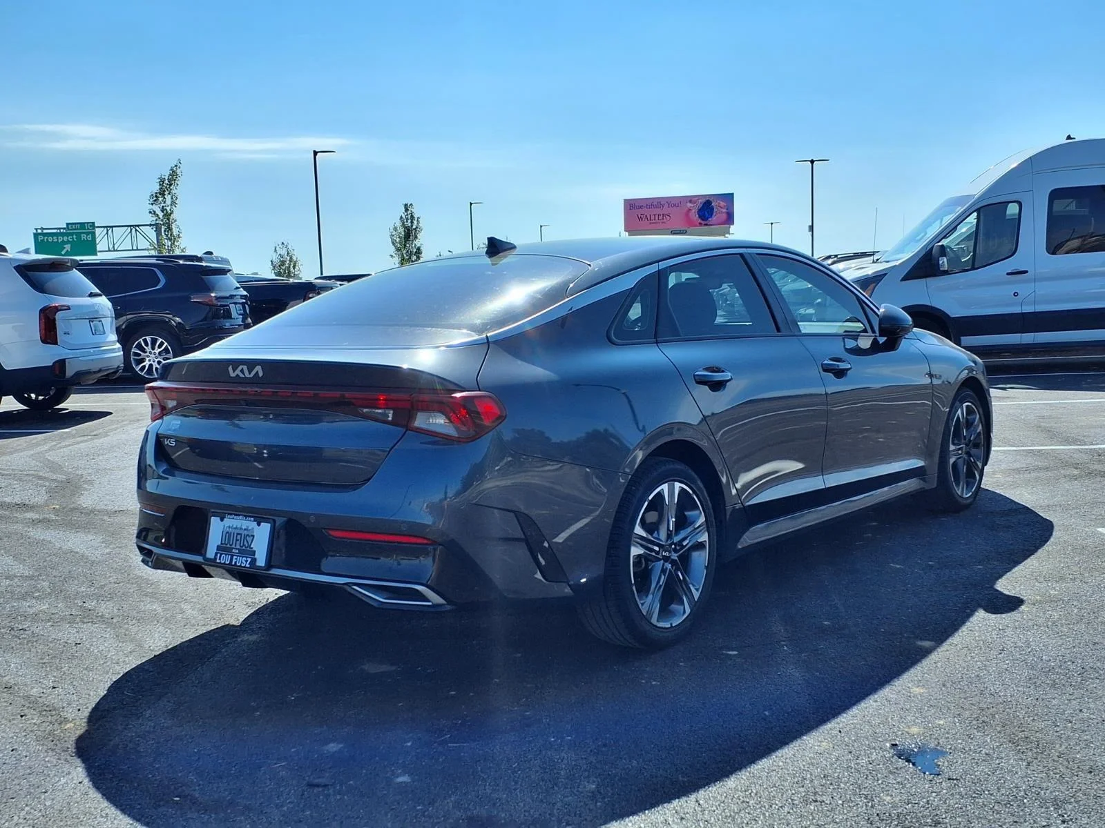 Used 2023 Gravity Gray Kia EX image 24