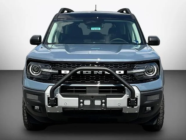 New 2026 Azure Gray Metallic Tri-Coat Ford Outer Banks® image 50