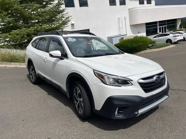 Used 2021 Crystal White Pearl Subaru Limited XT image 5