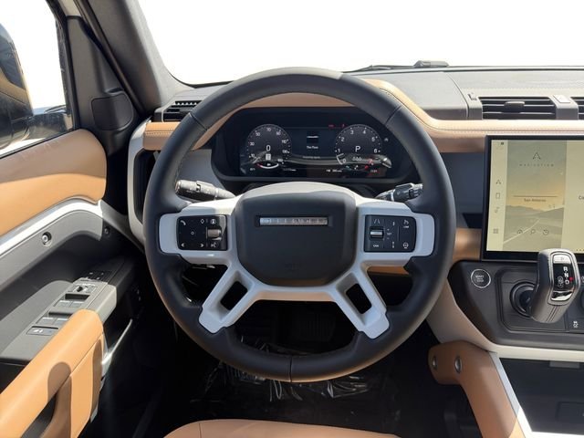 New 2026 Fuji White Land Rover X-Dynamic SE image 13