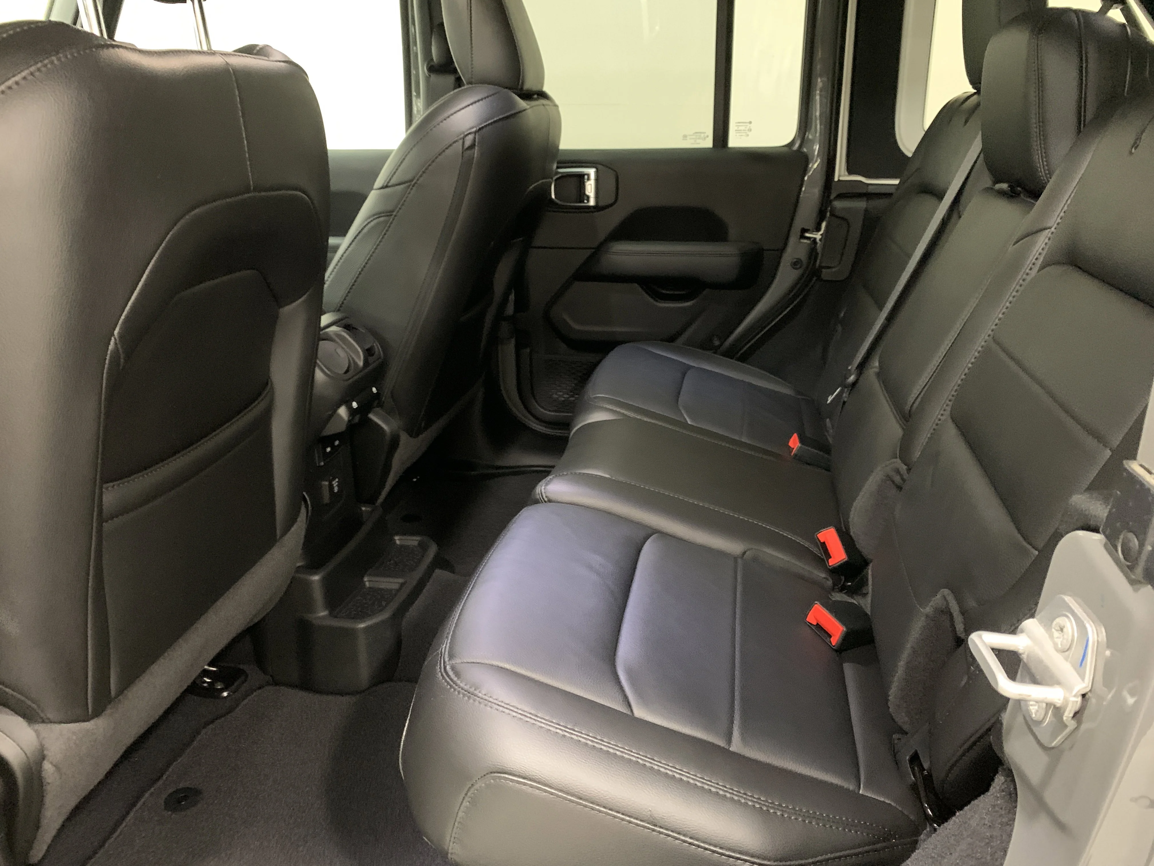 Certified Used 2023 Black Jeep Sahara Altitude * Leather * image 10