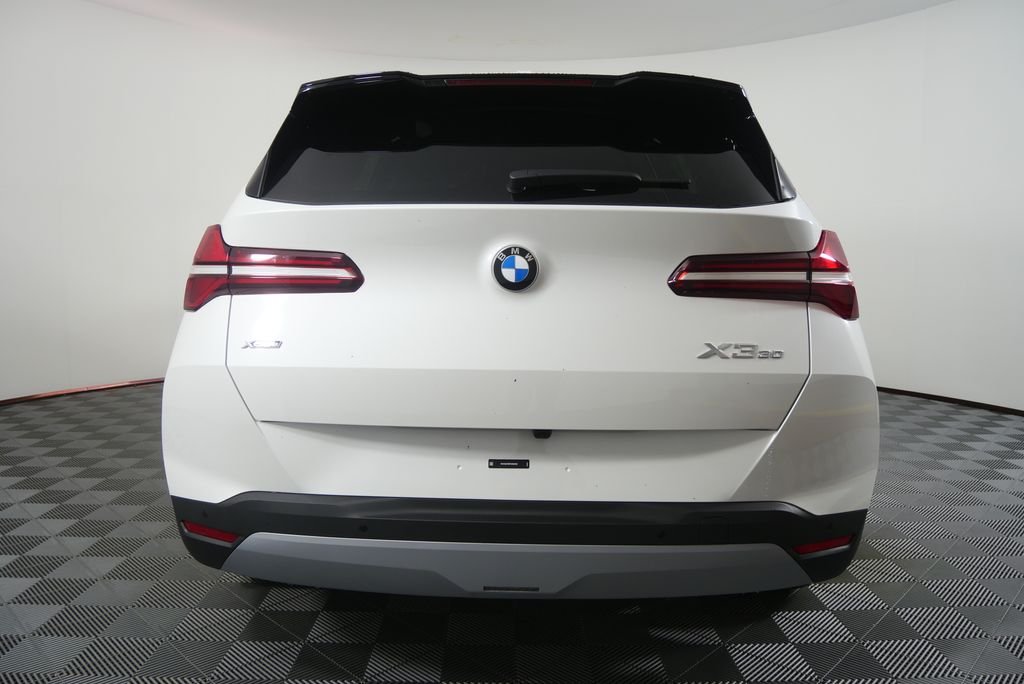 New 2026 Mineral White Metallic BMW 30 xDrive image 4