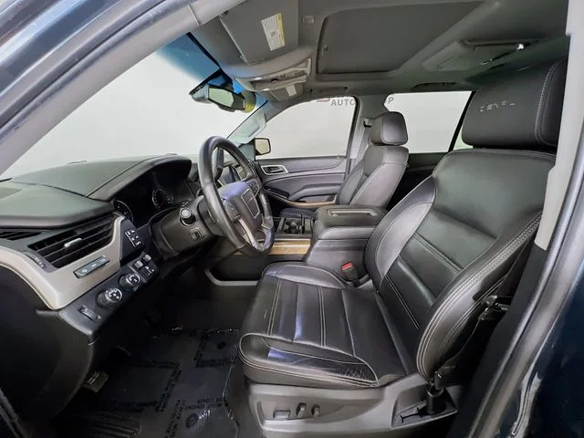 2019 GMC Yukon Denali - Photo 10