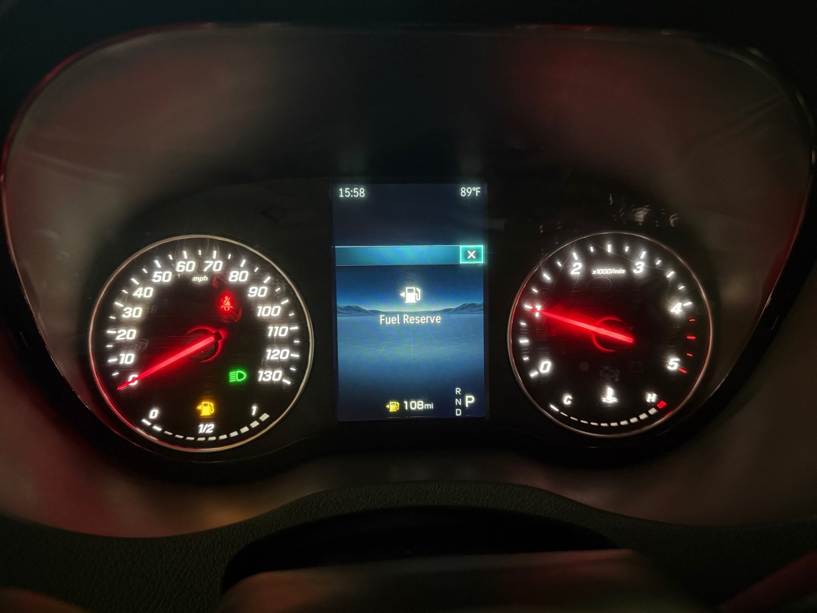 Used 2025  Mercedes-Benz  image 16