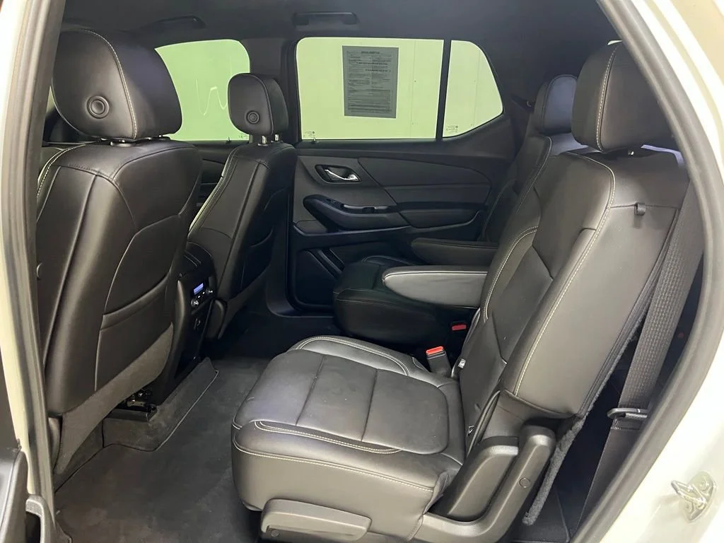 Used 2023 Summit White Chevrolet LT Leather image 26
