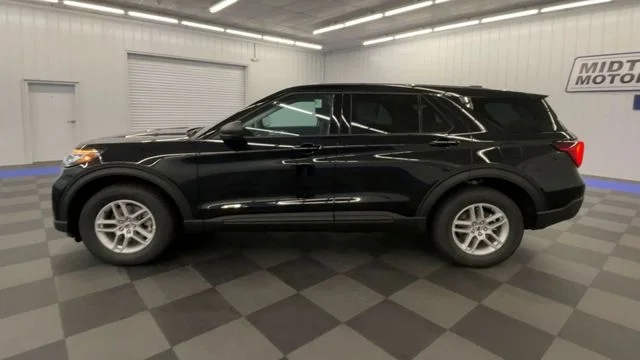 New 2026 Agate Black Metallic Ford Active 100A image 5