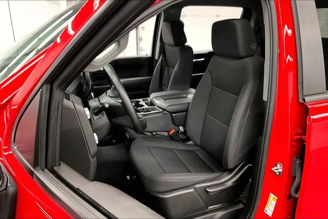 Used 2023 Cardinal Red GMC Pro image 23
