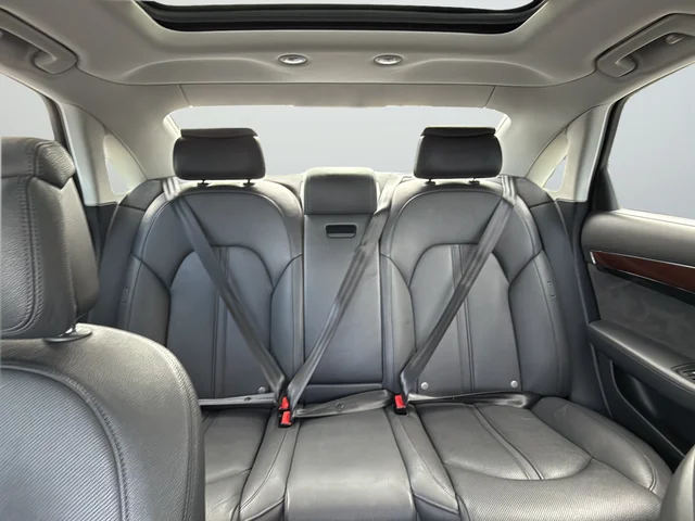 Used 2012 Gray Audi L 4.2 image 38