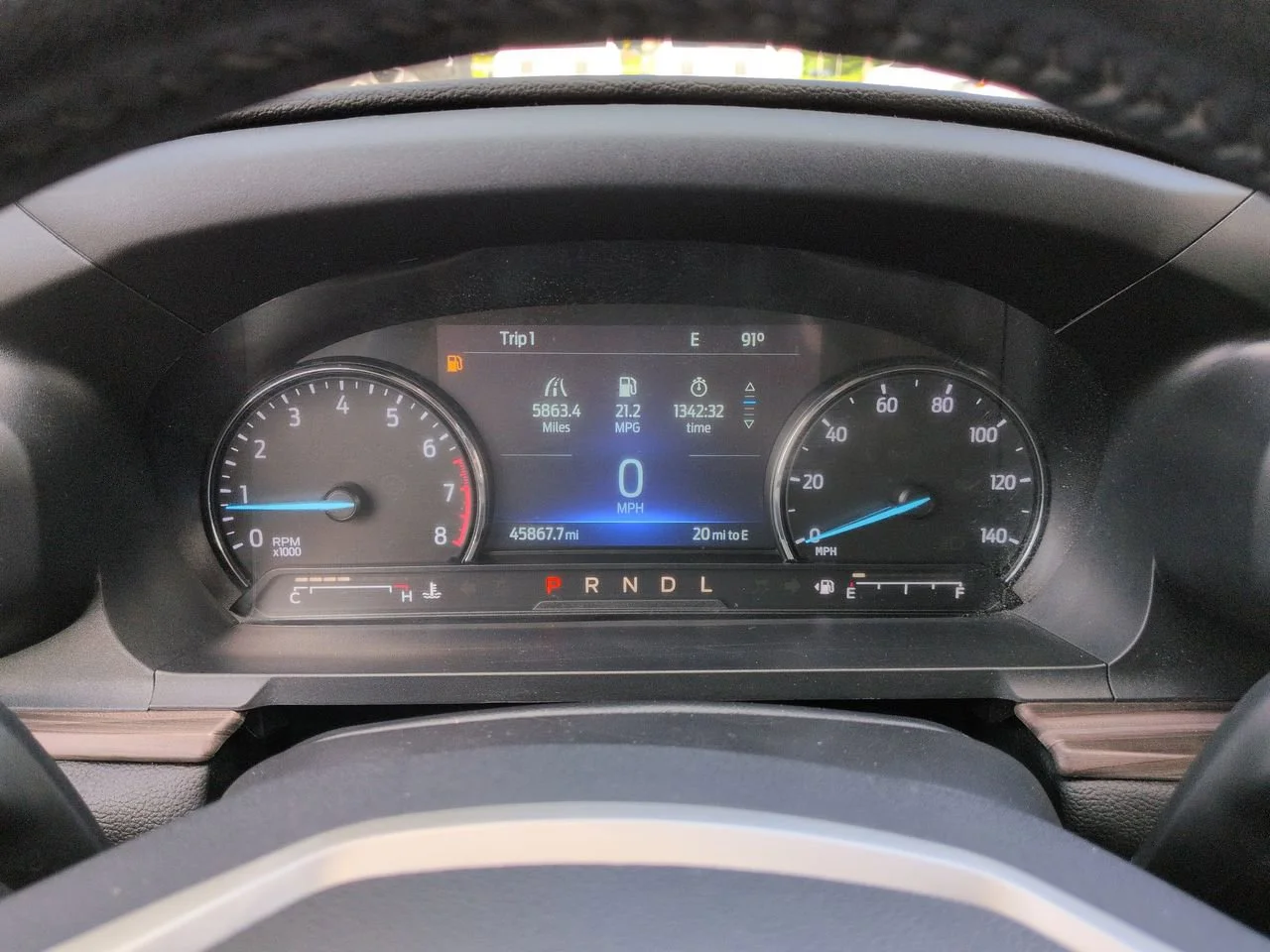 Used 2022 Green Metallic Ford Limited image 28