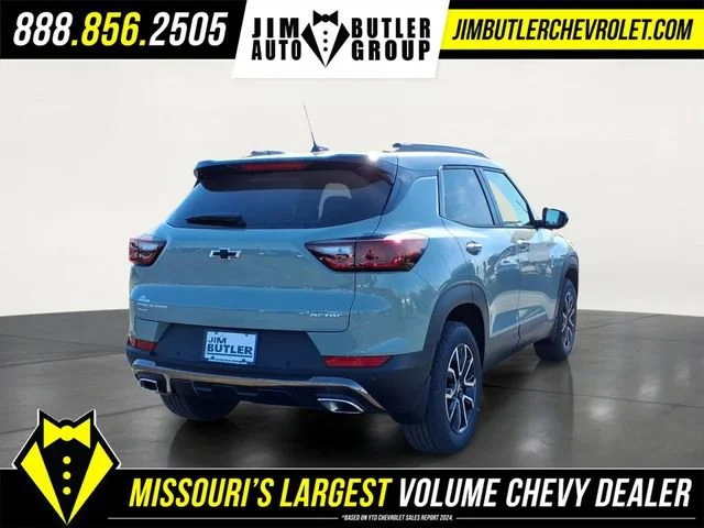 New 2026 Cacti Green Chevrolet ACTIV image 4