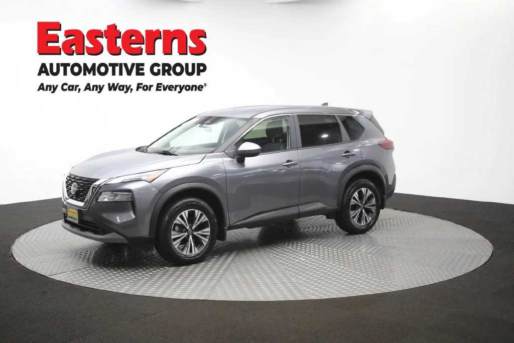 Used 2023 Gray Nissan SV image 59