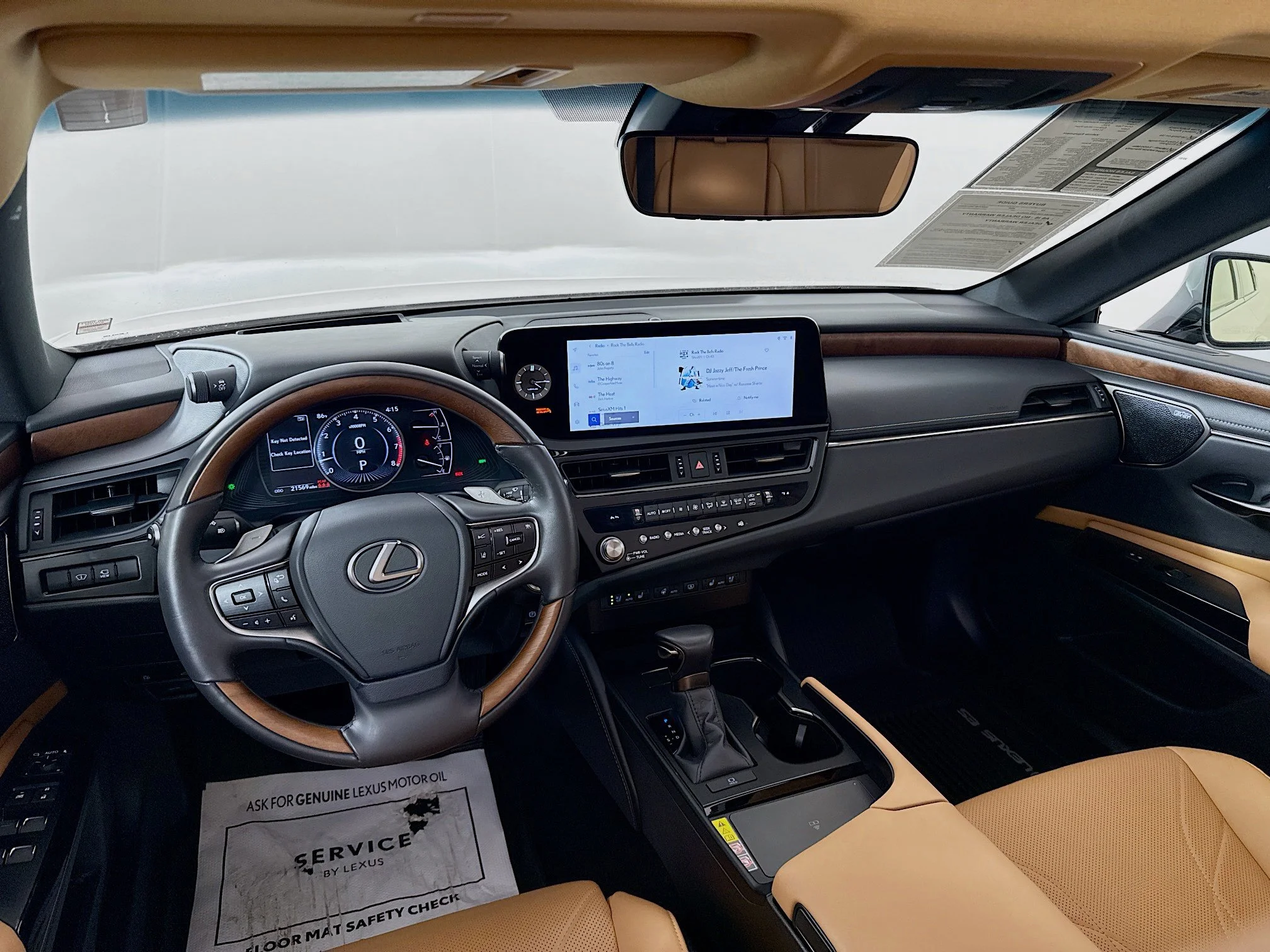 Certified Used 2024 EMINENT WHITE PEARL Lexus 350 Ultra Luxury image 25