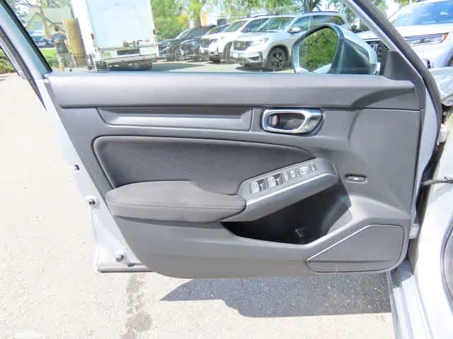 2025 Honda Civic LX - Photo 14