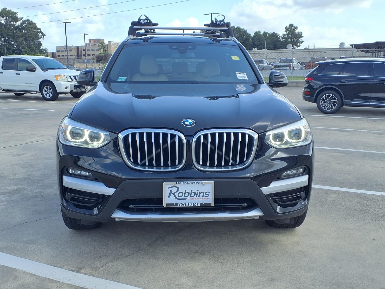 Used 2021 Jet Black BMW sDrive30i image 2