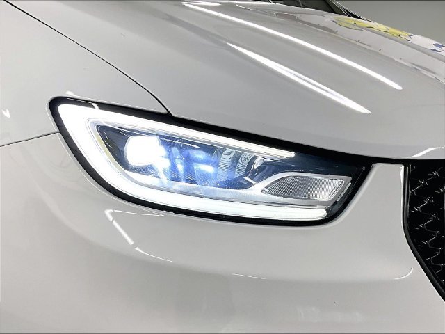 Used 2024 White Chrysler Select S Appearance image 31