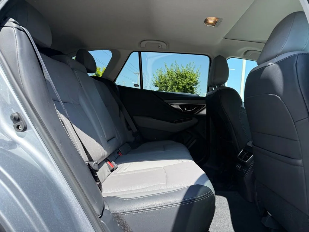 Used 2020 Ice Silver Metallic Subaru Limited XT image 18