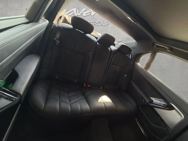 Used 2025 Black BMW 740i image 22
