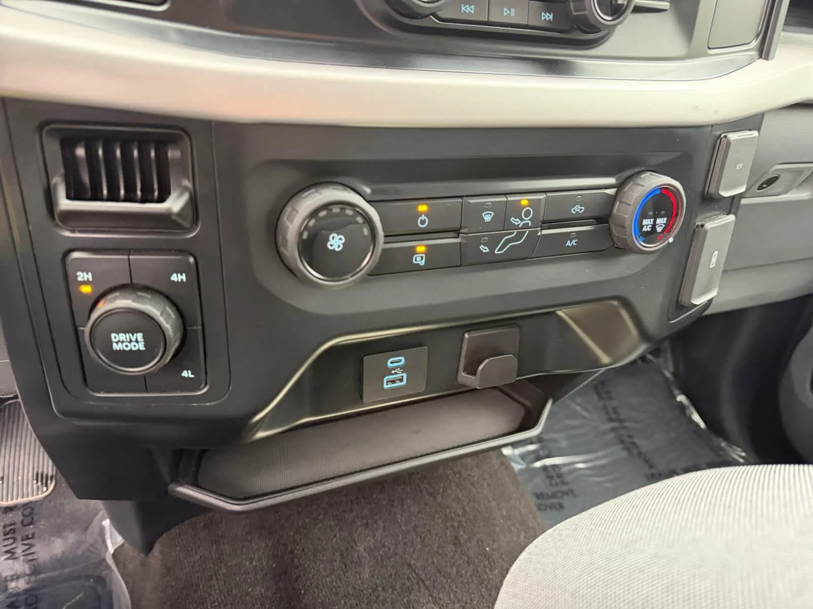 2022 Ford F-150 XL - Photo 15