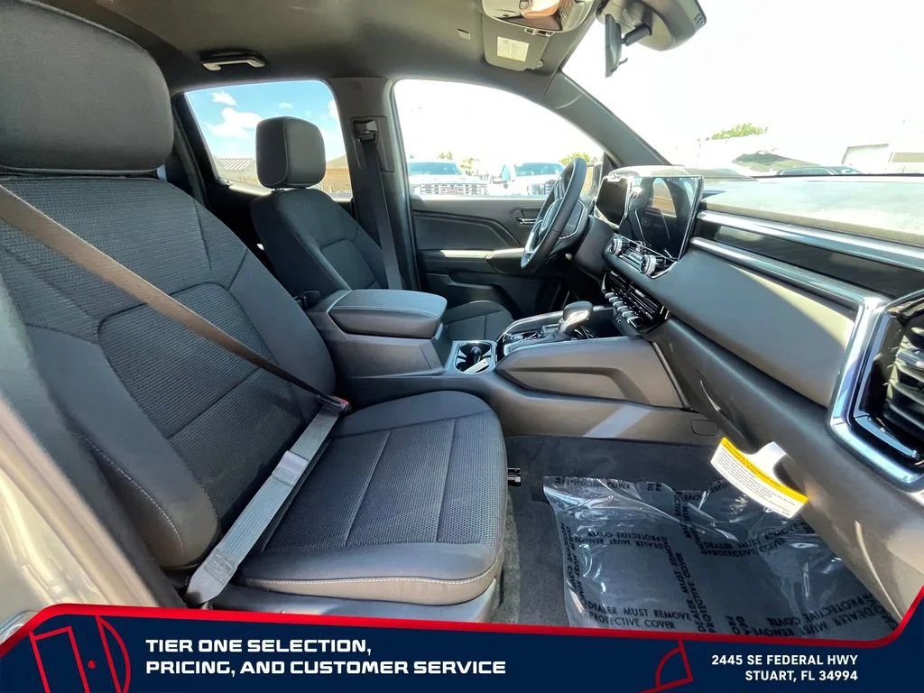 New 2026 Sterling Metallic GMC Elevation image 20