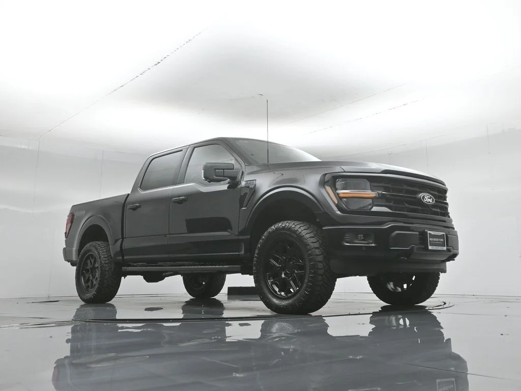 New 2026 Agate Black Metallic Ford XLT image 47