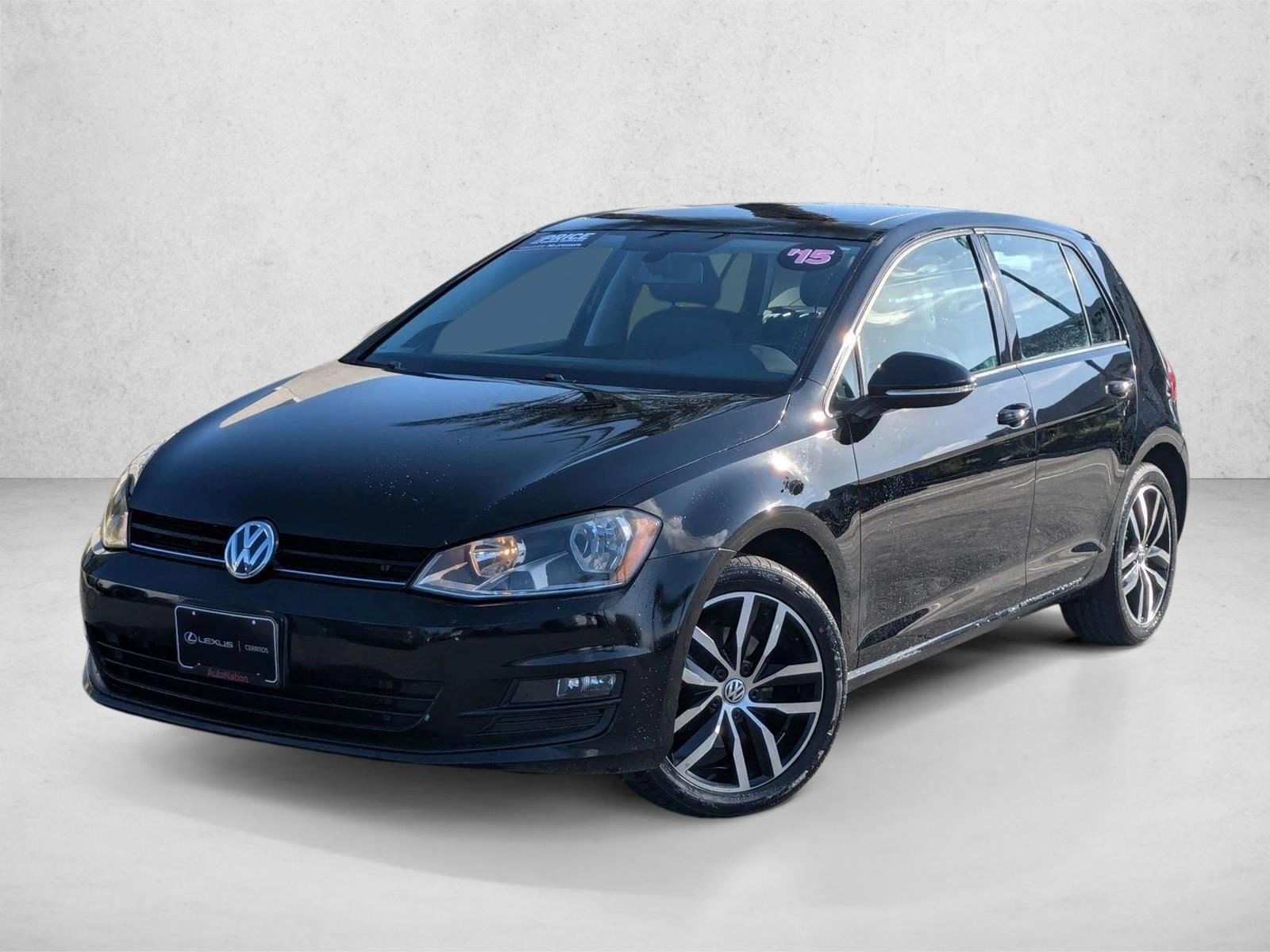 2015 Volkswagen Golf TSI SE