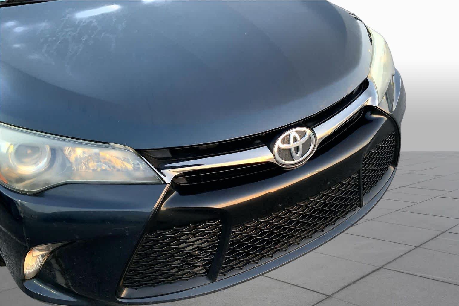 Used 2017 Cosmic Gray Mica Toyota SE image 29