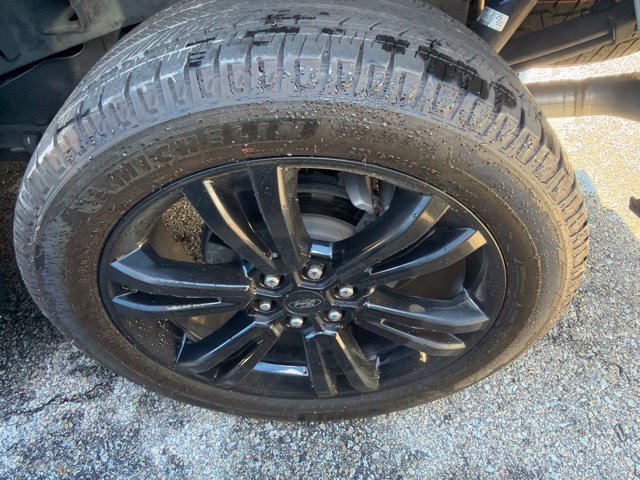 Used 2024 Avalanche Ford Lariat image 9